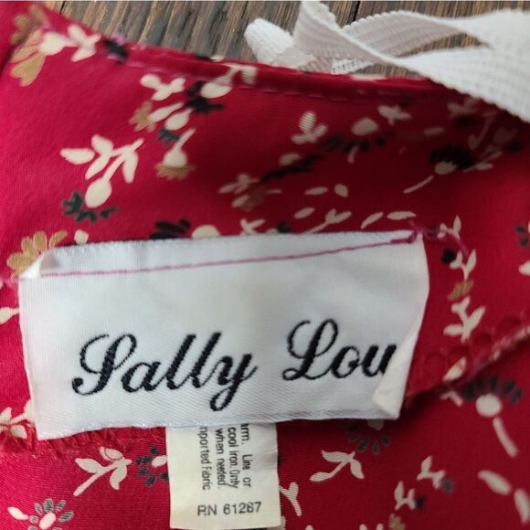 Vintage 80s Red Dainty Floral Cottagecore Deep V-Neck Midi Dress - Picture 8 of 16